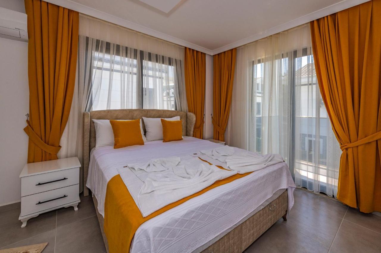 Salkim- 4 Bedroom Holiday Villa In Oludeniz Фетхіє Екстер'єр фото