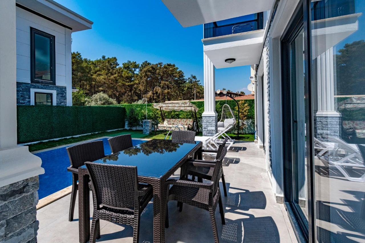 Salkim- 4 Bedroom Holiday Villa In Oludeniz Фетхіє Екстер'єр фото