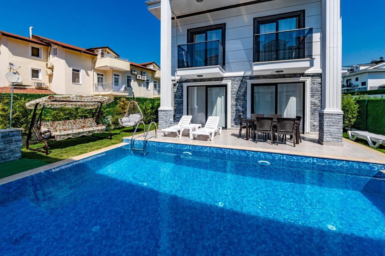 Salkim- 4 Bedroom Holiday Villa In Oludeniz Фетхіє Екстер'єр фото
