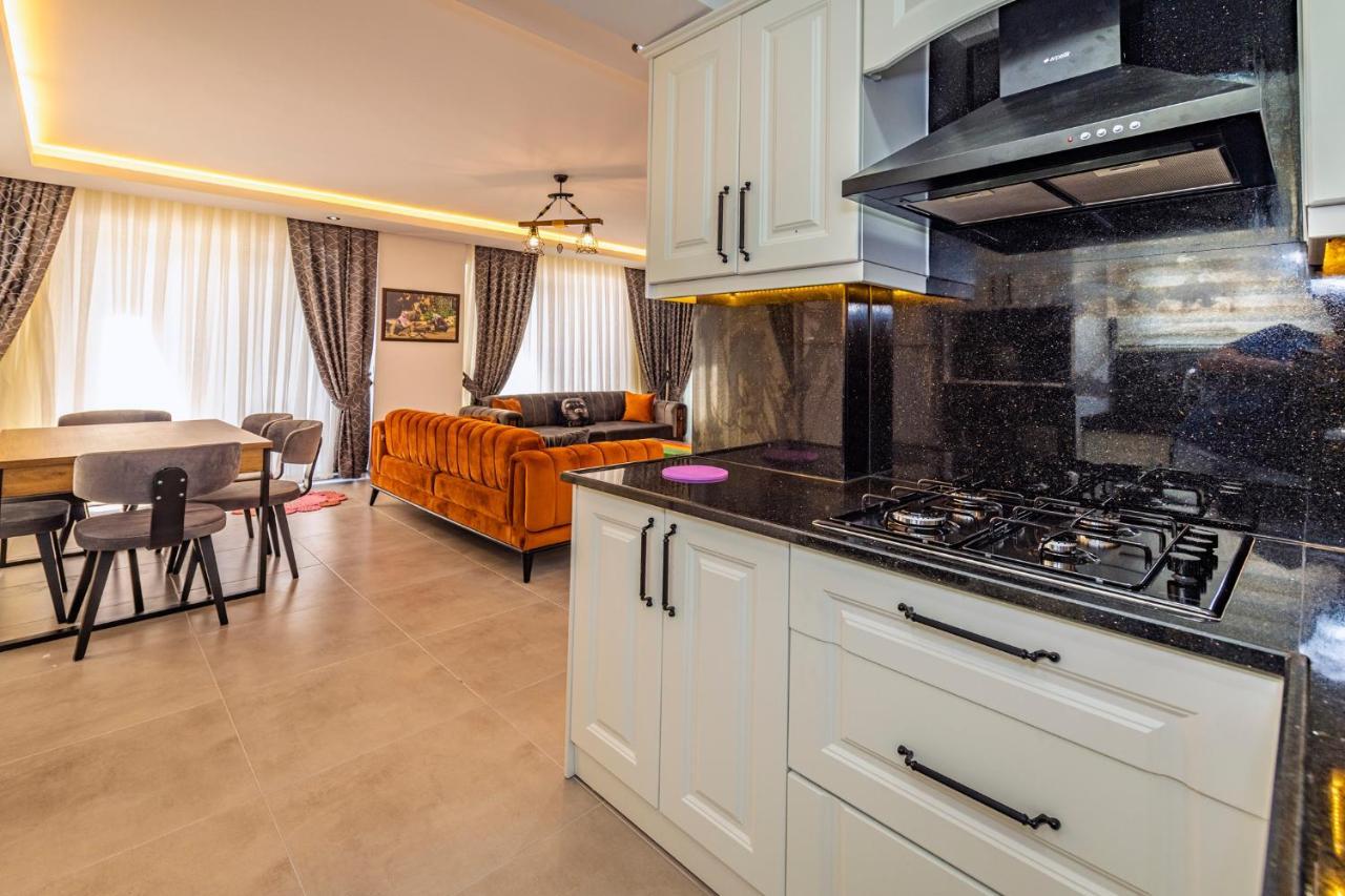 Salkim- 4 Bedroom Holiday Villa In Oludeniz Фетхіє Екстер'єр фото
